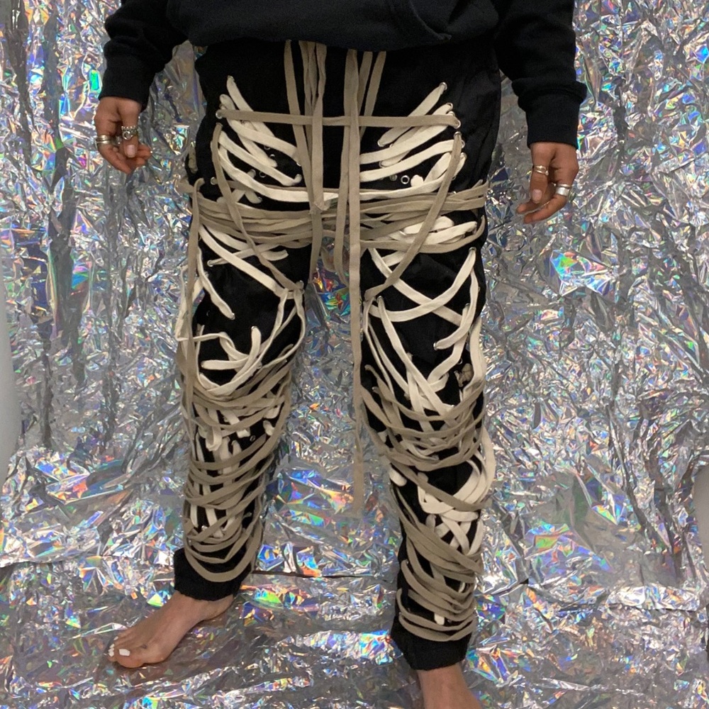 Laced up joggers
